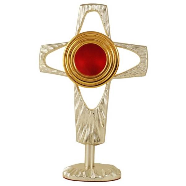Relikwiarz mosiężny złocony w kształcie krzyża o wysokości 20 cm