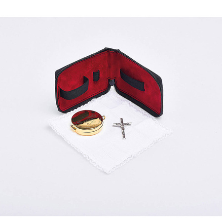 Bursa z wyposażeniem liturgicznym ze skóry cielęcej