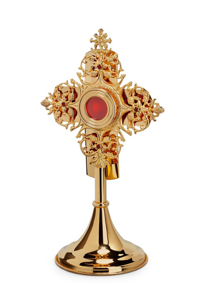 Okazały relikwiarz mosiężny w formie małej monstrancji zdobiony rubinami o wysokości 33 cm