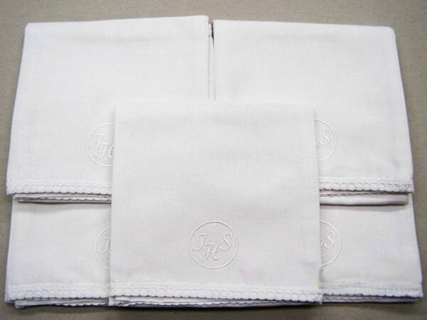 Korporał - bielizna kielichowa ołtarzowa