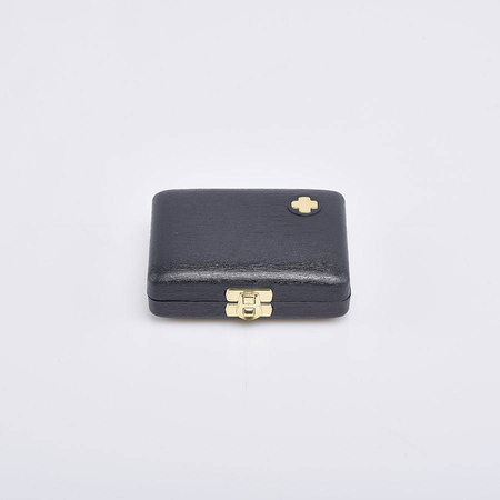 Bursa z wyposażeniem liturgicznym, akcesoria do posługi dla chorych