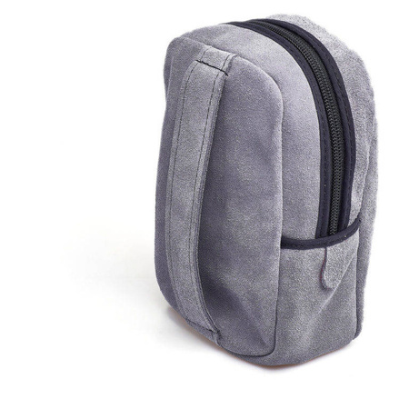 Bursa z wyposażeniem liturgicznym, skórzana