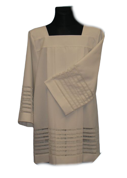 Komża z mereżką, biała.