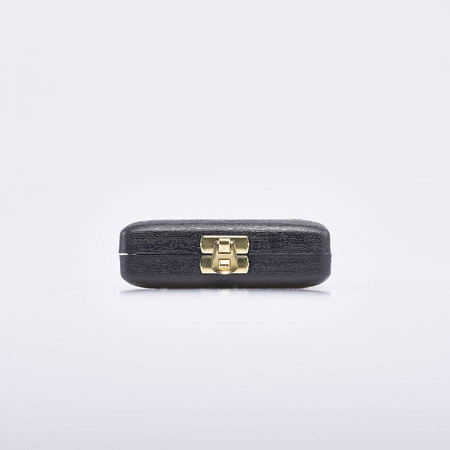 Bursa z wyposażeniem liturgicznym, akcesoria do posługi dla chorych