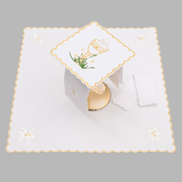 Bielizna kielichowa ołtarzowa bogato haftowana