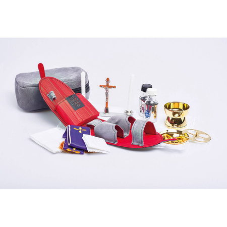 Bursa z wyposażeniem liturgicznym, skórzana