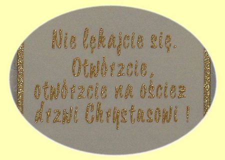 Ornat kremowy z wizerunkiem Jana Pawła II