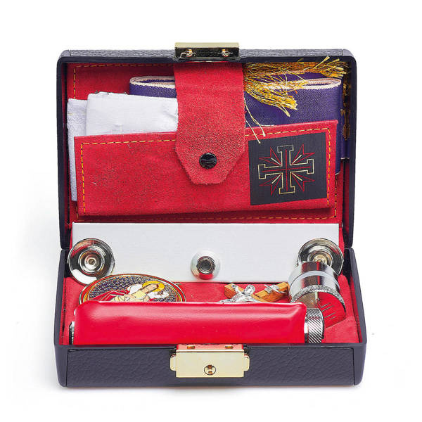 Bursa z wyposażeniem liturgicznym, skórzana