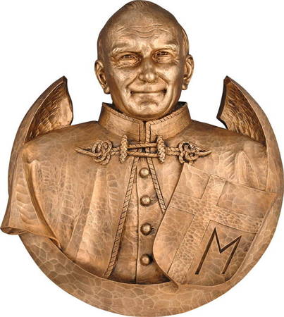 Medalion Ojca Św. Jana Pawła II (płaskorzeźba) - Figura (70x80 cm)